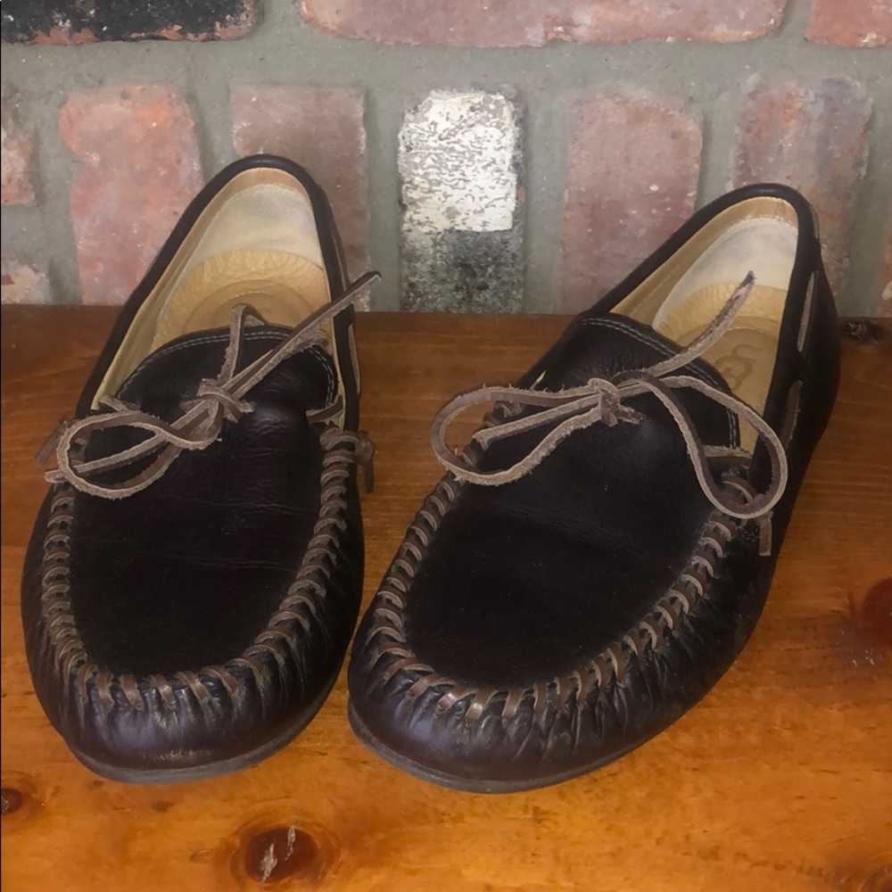 UGG Men’s Leather Loafer